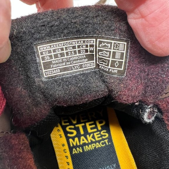 Keen Kids Brown and Red Boots - Picture 10 of 11